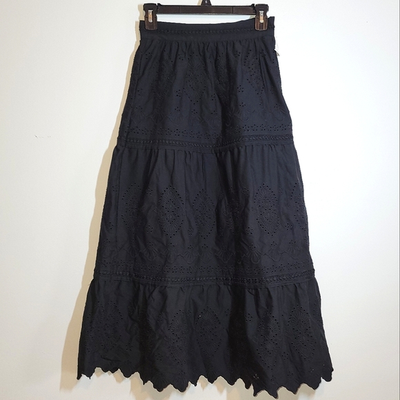 Jason Wu Dresses & Skirts - New Jason Wu Black Eyelet Peasant Midi Skirt XS